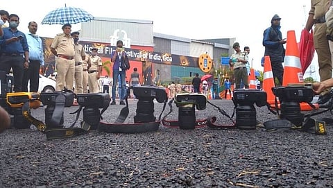 IFFI 2021 : Insulting journalists at IFFI inauguration