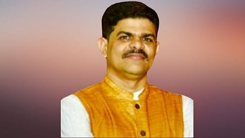 नंदादीप राऊत.