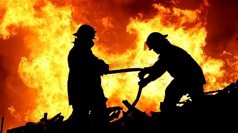 Massive building fire in Philadelphia, USA Thirteen people including children died