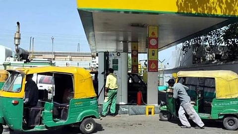 cng price increased petrol diesel rates today 7 april 2022 cng rates hike rs 3 per kg check latest fuel price