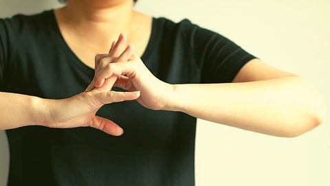 Side Effects Of Finger Cracking Habit
