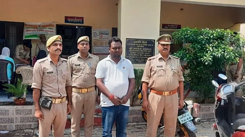 uttar pradesh aligarh police arrest samajwadi party leader in case of molestation with women up crime