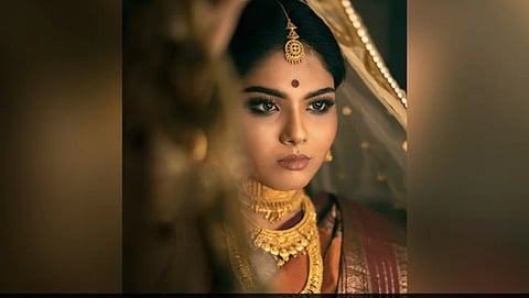 Model Manjusha Niyogi