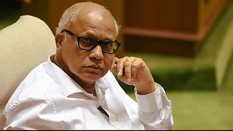 Digambar Kamat News