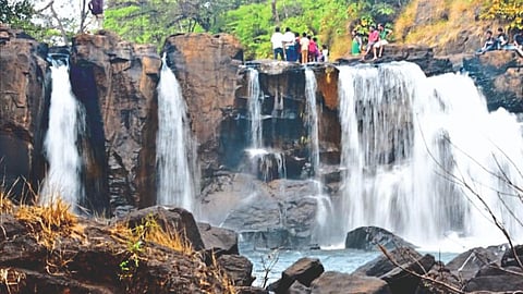 Waterfalls Ban In Goa: गोव्यात कोणत्या धबधब्यांना भेट देऊ शकता, कोणते धबधबे धोकादायक? पाहा संपूर्ण यादी
