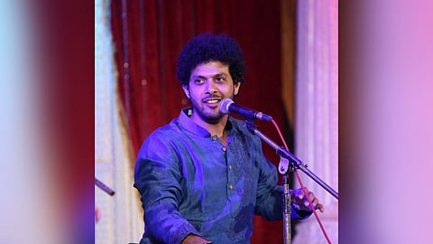 playback singer Mahesh Kale