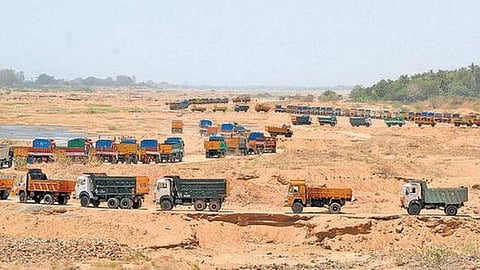Mining companies should create separate routes for mineral transportation 80 laps of the truck is a serious matter The Goa Bench of the Bombay High Court observed