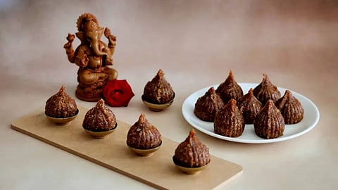 Khajoor Modak Recipe