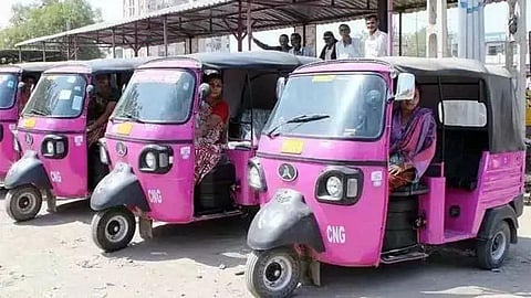 women pink rickshaw Rotary Club initiative panaji