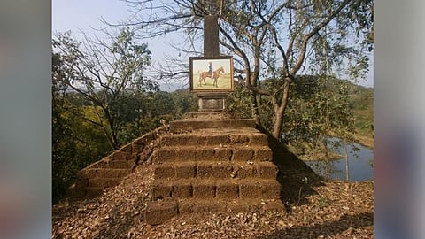 Nanoos Fort