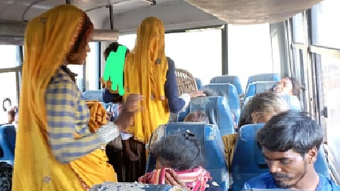 Goa Beach | Beggars