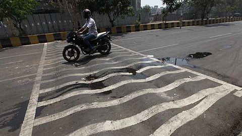 Speed breaker