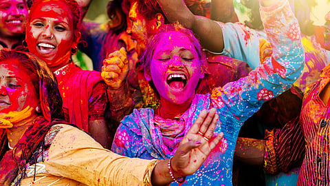 Holi Tips