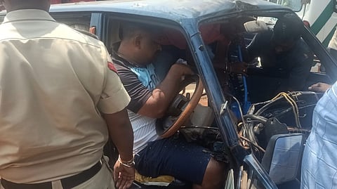 In the accident Mapusa fire station staff got stuck in the car