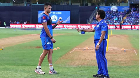 IPL Auction 2025: मास्टर ब्लास्टरच्या लेकाला मिळाला खरेदीदार! शेवटच्या क्षणी MI ने खेळला मोठा डाव