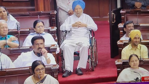 Former Prime Minister Manmohan Singh Reach Rajya Sabha in a Wheelchair