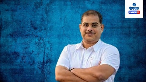 Adv. yatish Naik