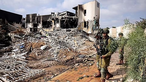 The village of Sderot in Israel, which was destroyed in the Hamas attack, is in ruins.