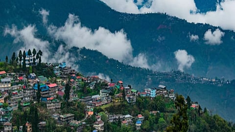Gorkhas Rajbanshis Tribals United Front Seeking Separate State Of North Bengal