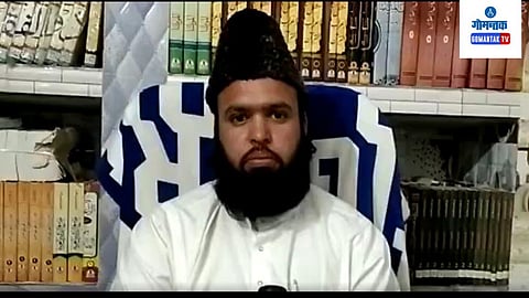 'Muslim women should not go to male beauty parlors', Deobandi Ulema Mufti Asad Qasmi's fatwa.