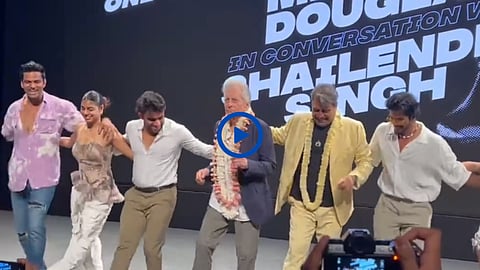 Michael Douglas Viral Video At 54 IFFI Goa