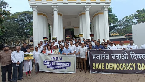 Goa Opposition Parties Protest Over Suspension of MPs