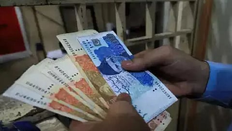 Pakistan Currency