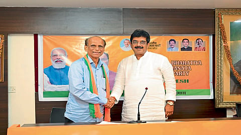 Arun Sakhardande entry into BJP