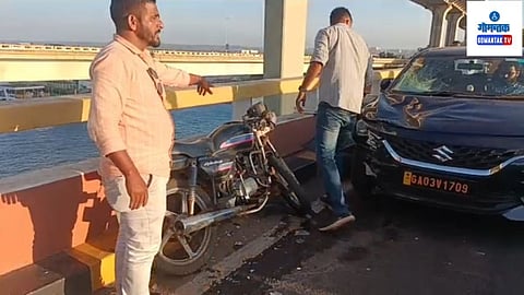 Mandovi Accident