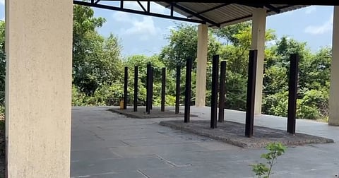 Bicholim Cemetery