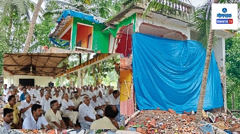 Asgaon Gram Sabha: आसगाव ग्रामसभेत आगरवाडेकर घर प्रकरणाचे तीव्र पडसाद