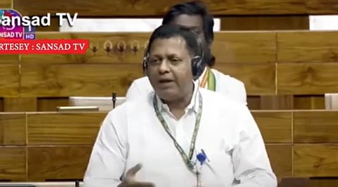 MP Viriato Fernandes: कोळसा वाहतुकीचा राज्याच्या पर्यटनाला धोका; गोव्याचे कॅप्टन लोकसभेत गरजले