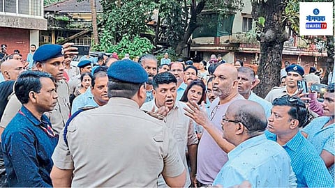 Curchorem Garbage Problem: कुडचडे पालिकेने कचरा प्रकल्प उभारण्यासाठी ८० हजार चौरस मीटर जमीन दिली असली तरी ओल्या व सुक्या कचऱ्याचे वर्गीकरण खुल्या जागेत होत आहे