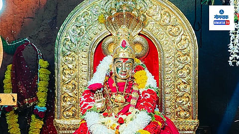 Shri Karapurnivasini Shantadurga, Karapur : श्री शांतादुर्गा देवीचे देऊळ डिचोली तालुक्यातील कारापूर गावात अगदी मध्यभागी वसले आहे