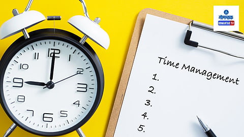Time Management Tips: घड्याळ त्याचं काम वेळेनुसार करत असतं मात्र आपण मागे राहतो आणि त्यानंतर वैताग यायला सुरुवात होते?