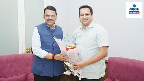 मनोहर पर्रीकरांच्या मुलाने मुंबईत घेतली देवेंद्र फडणवीस यांची भेट, 'महा'विजयासाठी दिल्या शुभेच्छा