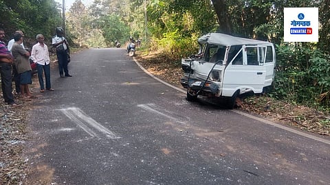 Savoi-Verem News: वेलकास हा अतिशय वळणांचा रस्ता असल्याने एका वळणावर कदंबा बस चलकाकडून ओम्नी चालकाला जबर धडक बसली