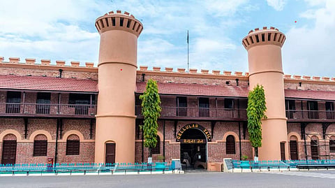 Cellular Jail In Andaman: सावरकरांनी नरक यातना भोगल्या...! अंदमानचं जेलं स्वातंत्र्यांच्या स्मृतींना देतं उजाळा
