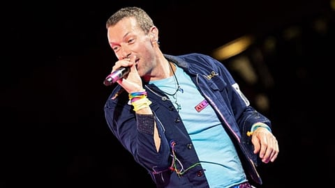 Coldplay Mumbai Concert: चुकीच्या व्यक्तीला दिली कोल्डप्लेच्या मुंबई कॉन्सर्टची तिकिटे; गोव्यात प्रसिद्ध कुरिअर कंपनीवर गुन्हा