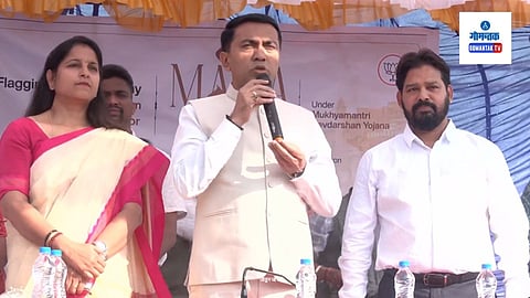 Goa CM flags off train