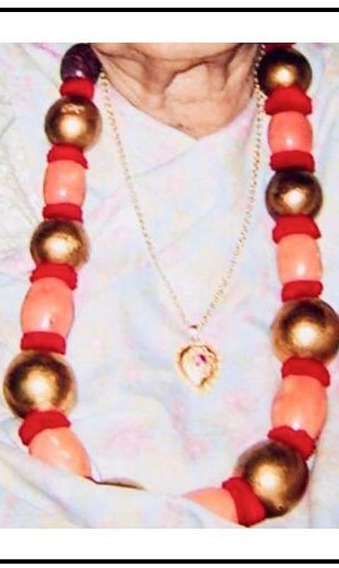 coral neckless