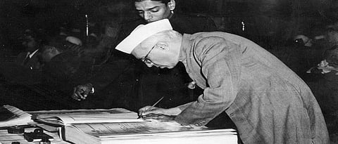 Pandit Jawaharlal Nehrus great contribution to the formation of independent India