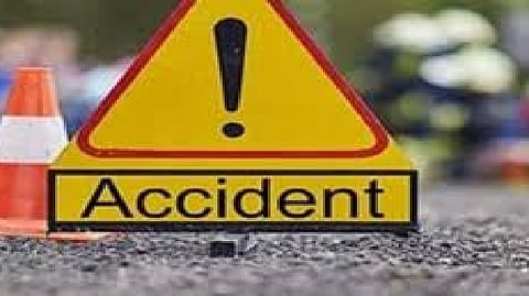 one died in a road accident on national highway near mole