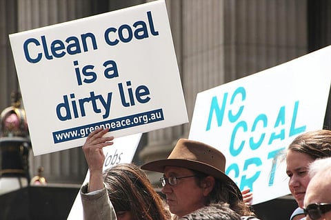 Burning coal is about 18 times worse than burning natural gas in terms of local air pollution. Credit: Takver/Flicker