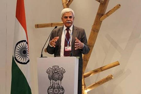 Special Secretary Rajani Ranjan Rashmi addressing the session on ‘Sustainable Transport Systems’ at the India Pavilion