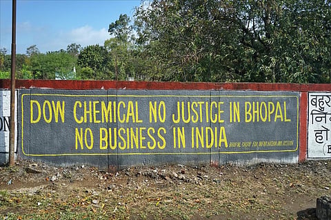 Bhopal was struck by two tragedies: the one that happened immediately, and the other that unfolded in the years that followed. Credit: Jean-Pierre Dalbéra / Flicker