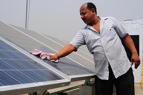 India and China are changing policy to focus on renewables (Credit: Meeta Ahlawat/CSE)