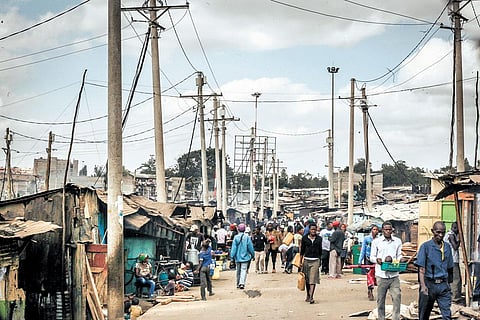 On an average,
60 per cent of
urban Africa
lives in slums
and uses
firewood as
a source of
energy (Credit: Julius Mwelu/Un-Habitat)