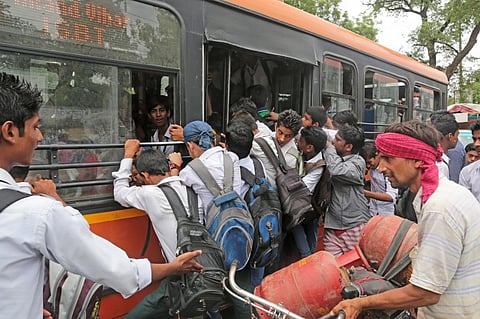 Delhi Transport Corporation's bus fleet reduced by 8% in a year (Credit: Vikas Choudhary/CSE)