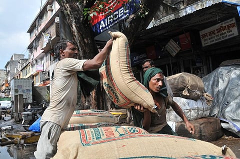 Even the implementation of Bhavantar Bhugtan Yojana is mired in challenges. Credit: Meeta Ahlawat